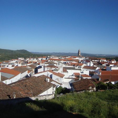 Mirador De Fuentes Guest House Fuentes de León Екстериор снимка
