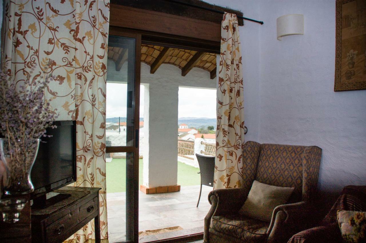 Mirador De Fuentes Guest House Fuentes de León Екстериор снимка